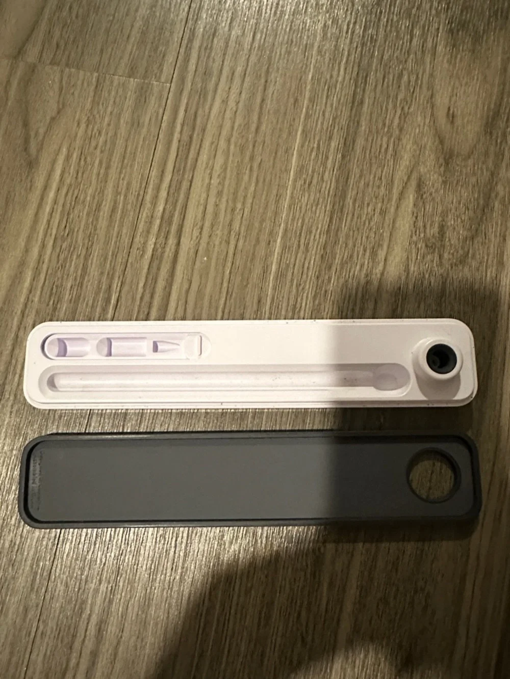 Belkin Two-Tone Apple Pencil Organizer Strip in White and Blacking